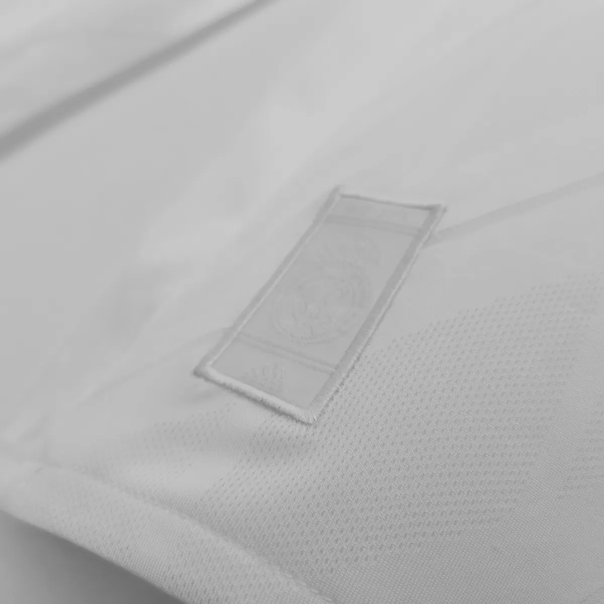 Maillot Rétro Manches Longues Domicile Real Madrid Ronaldo #7 2017 – Image 4