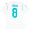 Maillot Rétro Domicile Real Madrid Kroos #8 2017 - Eleven Crown - Maillot de Football Pas Cher - Survêtements Pas Cher - Maillot de Foorball Enfants Pas Cher - Maillots Retro Vintage Pas Cher- Qualité Premium