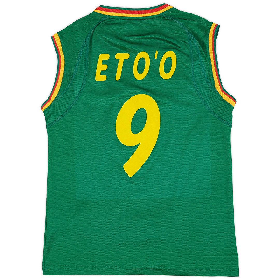Maillot Rétro Domicile Cameroun Eto'O #9 2002 – Image 6