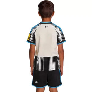 Ensemble Enfants Domicile Newcastle United 2026/27 – Image 2