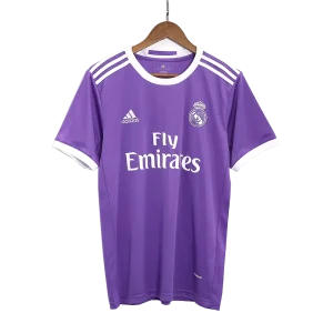 Maillot Rétro Extérieur Real Madrid 2016 – Image 3