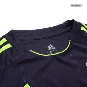 Maillot Rétro Extérieur Real Madrid 2012 – Image 4